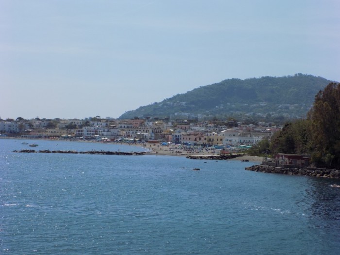 Insula Ischia, vedere de pe vapor