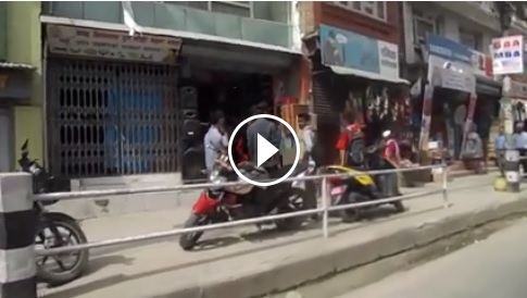 O zi cu trafic normal in Nepal...