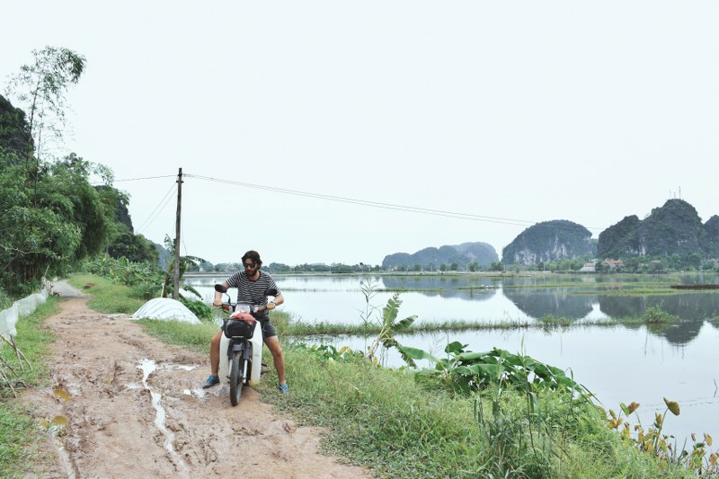 Motocicleta in Ninh Binh